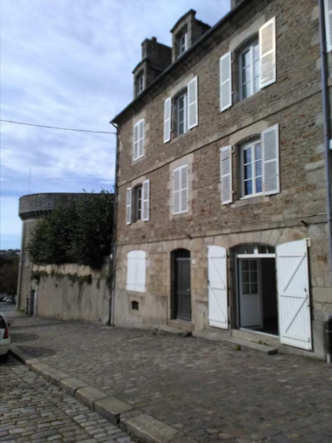 Gate House Lodge Dinan Zewnętrze zdjęcie