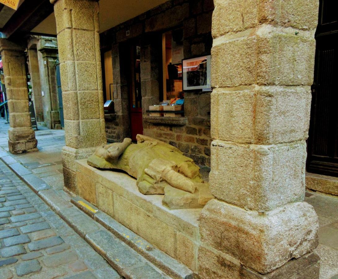 Gate House Lodge Dinan Zewnętrze zdjęcie