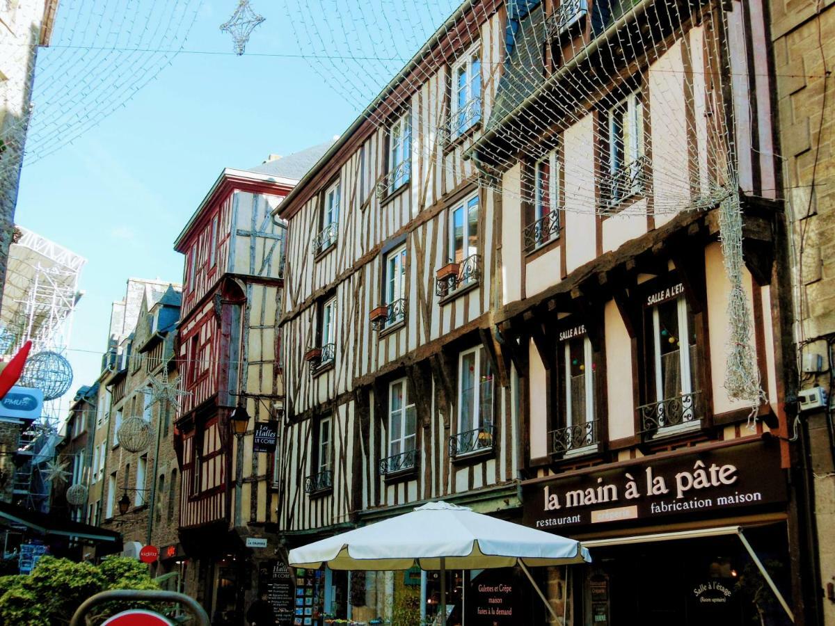Gate House Lodge Dinan Zewnętrze zdjęcie