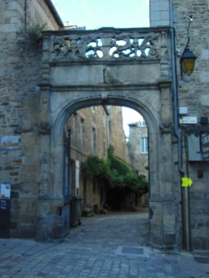 Gate House Lodge Dinan Zewnętrze zdjęcie